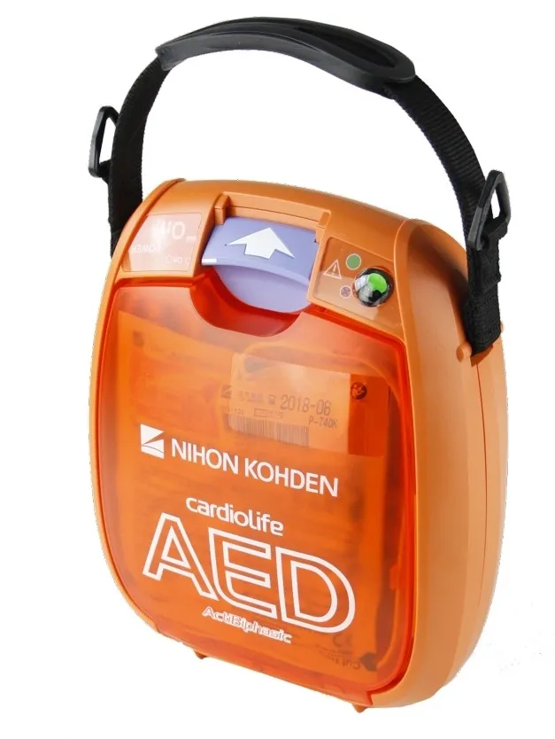 Orangener Defibrillator aus der Vorderseite. 
