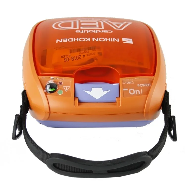 Orangener Defibrillator aus der Rückseite. 