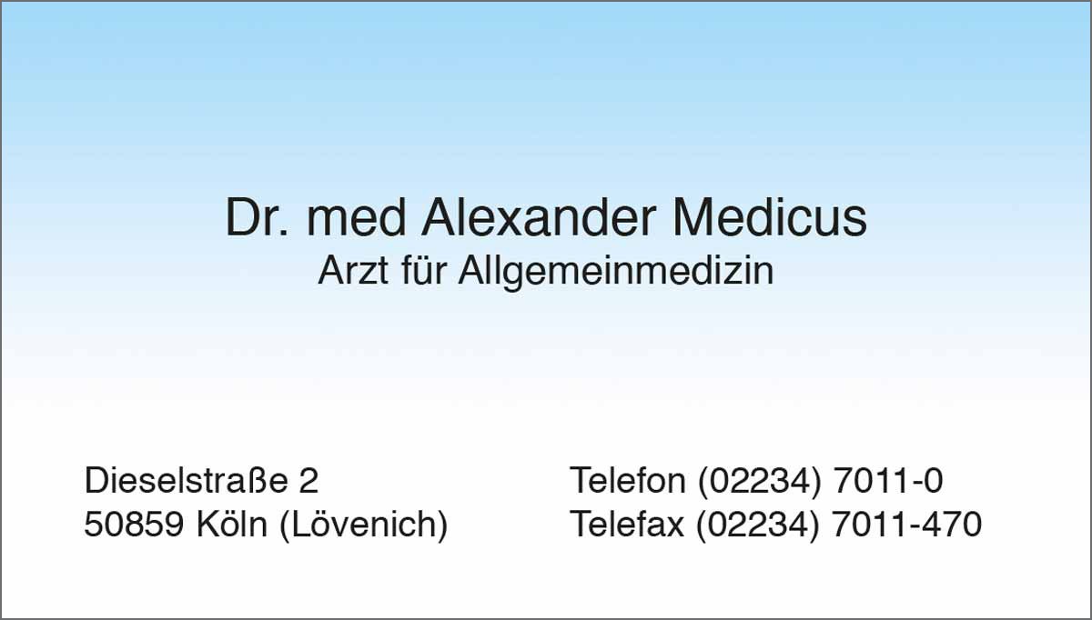 Die Visitenkarte der Serie Blau im praktischen Scheckkartenformat ist ein ansprechendes Werbemittel für Ihre Praxis mit sämtlichen Informationen. Sie ist einseitig bedruckt und kann auf Wunsch mit Ihrem individuellen Praxislogo versehen werden.