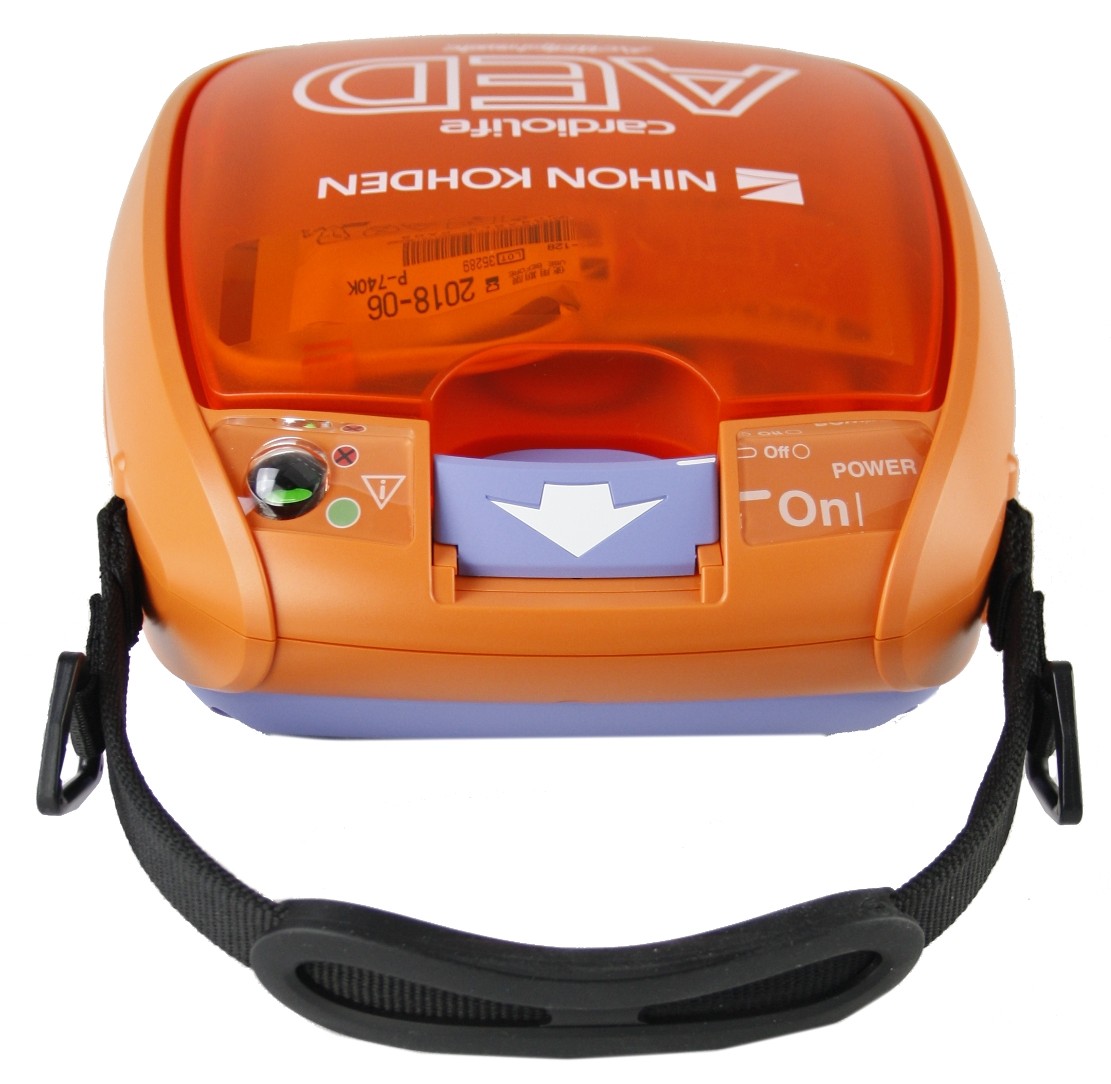 Orangener Defibrillator mit schwarzem Griff von der Vorderseite.